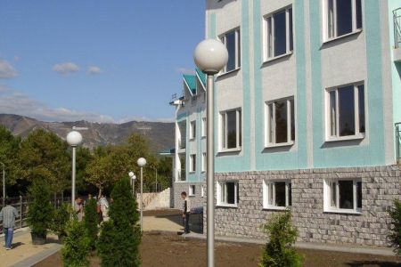 Место в 3-4-местном номере с удобствами в номере